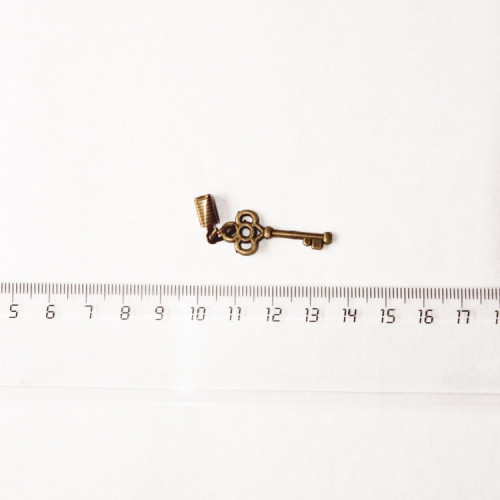 Подвеска металлическая "Ключ", 28 мм, бронза, PM-015